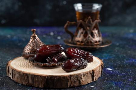 تصویر 3 از قیمت خرید خرما صادراتی کبکاب + فروش ویژه